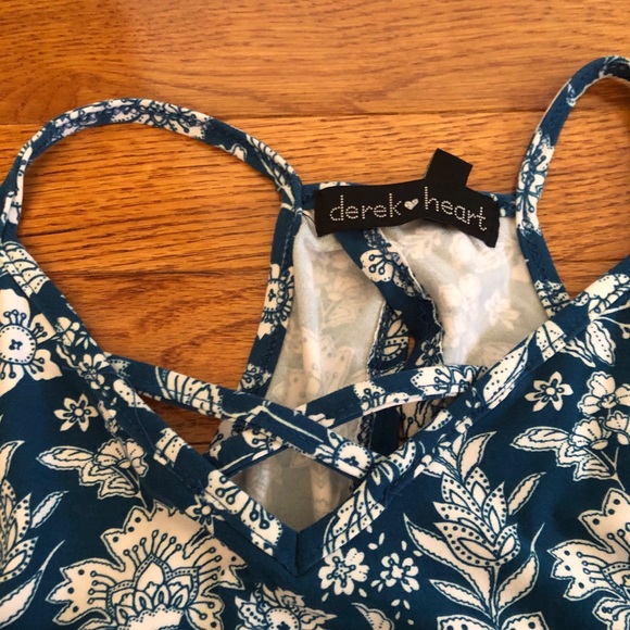 Bundle 3/$15 - Adorable Romper - Picture 2 of 5